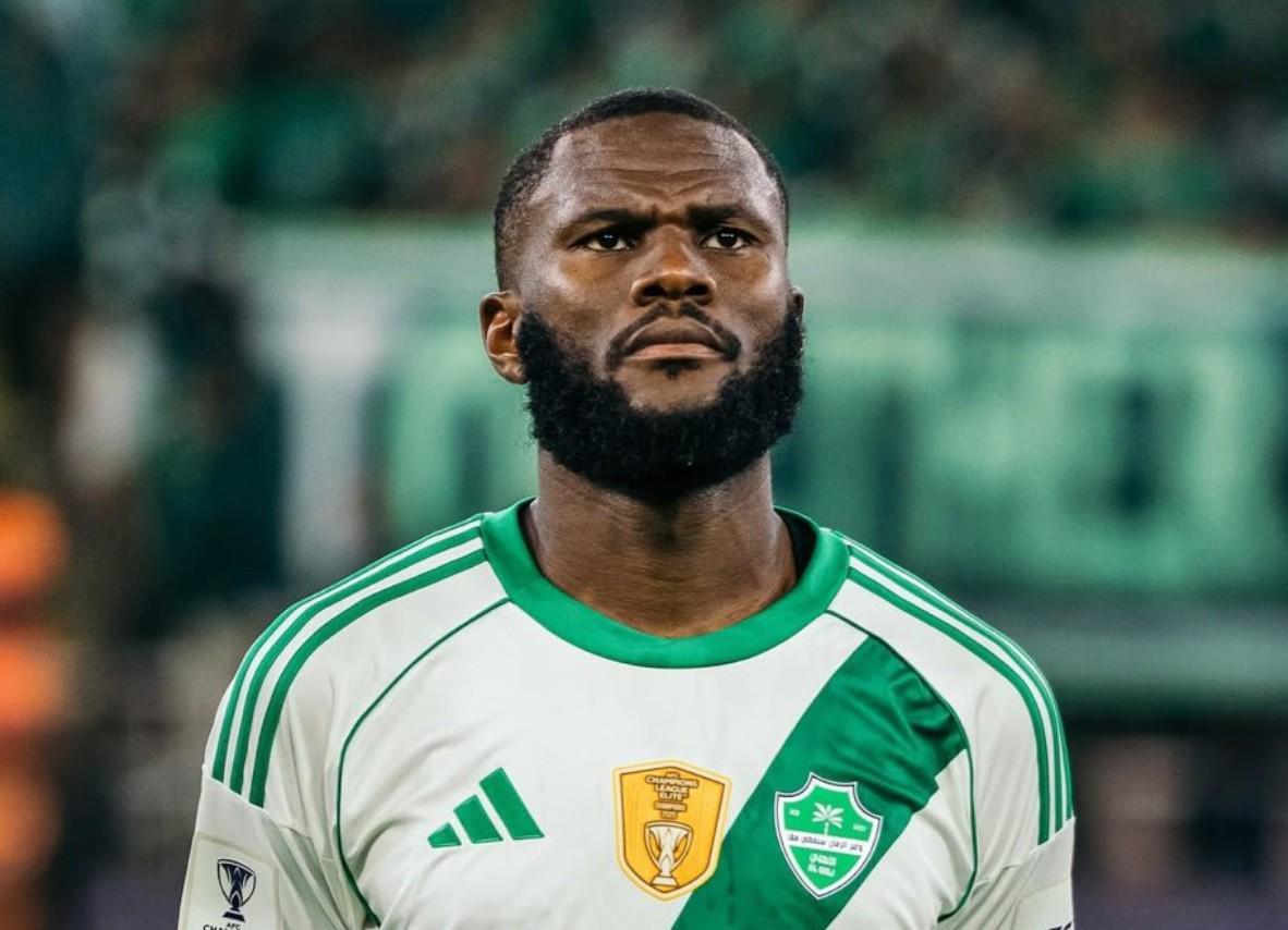 CBA直播-罗马诺：尤文和凯西团队进行首次会面，球员正考虑是否回欧洲